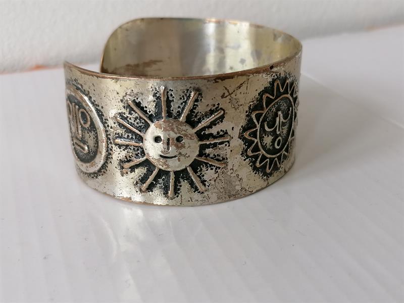 János Percz - náramek Sluníčka