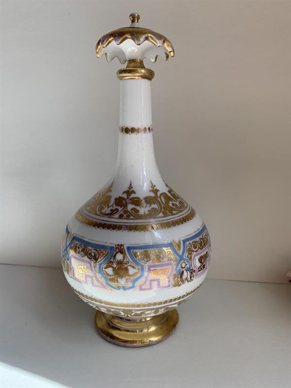 Biedermeier porcelánový flakon