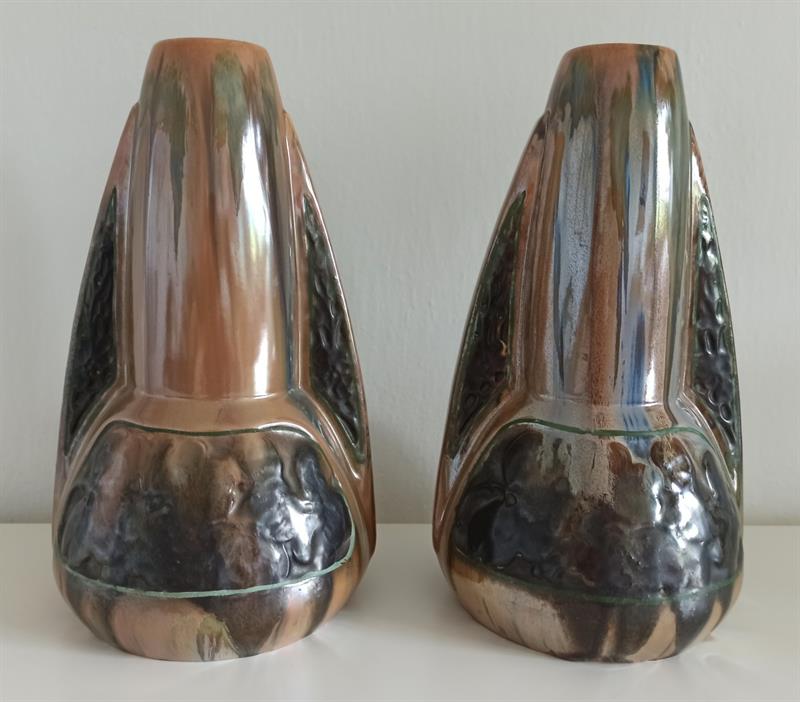 Secesní párové vázy