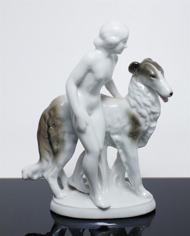 Barzoj - chrt s nahou dívkou, porc. FASOLD & STAUCH Německo