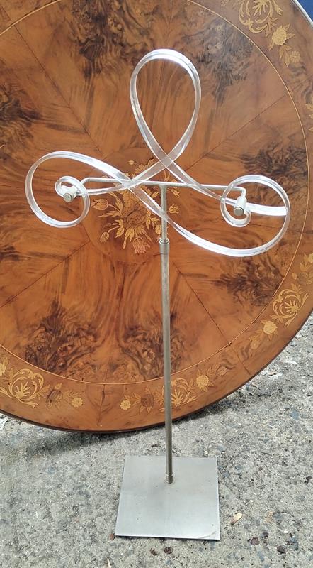 Nemi sluha značený