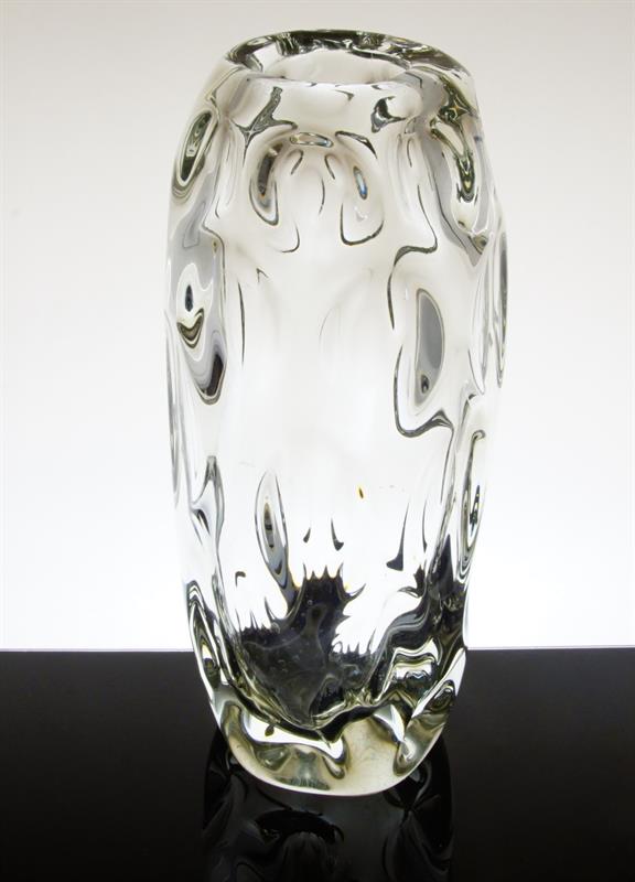 Velká váza z hutního skla Emanuel BERÁNEK ÚUŘ Škrdlovice