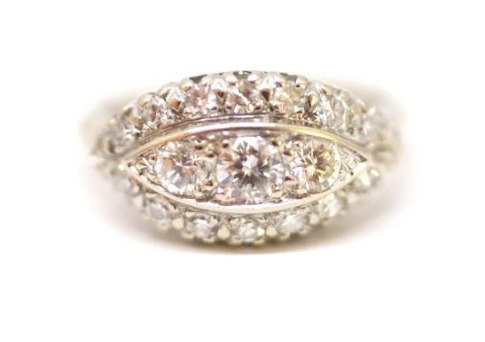 Zlatý prsten s diamanty