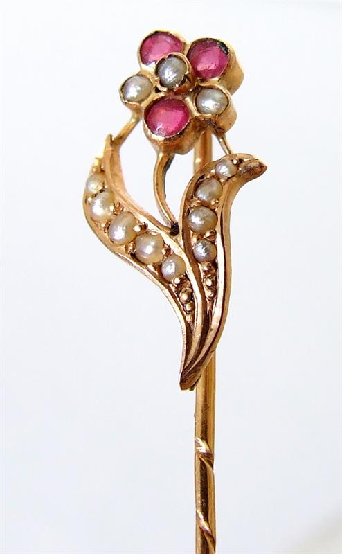 Zlatá secesní jehla do kravaty, punc.