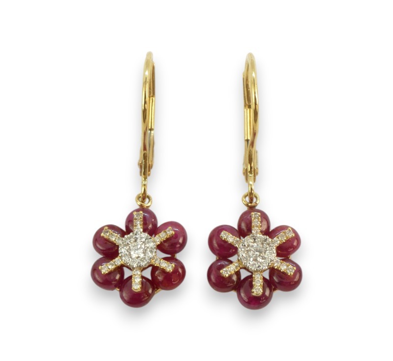 Zlaté náušnice s rubíny a diamanty