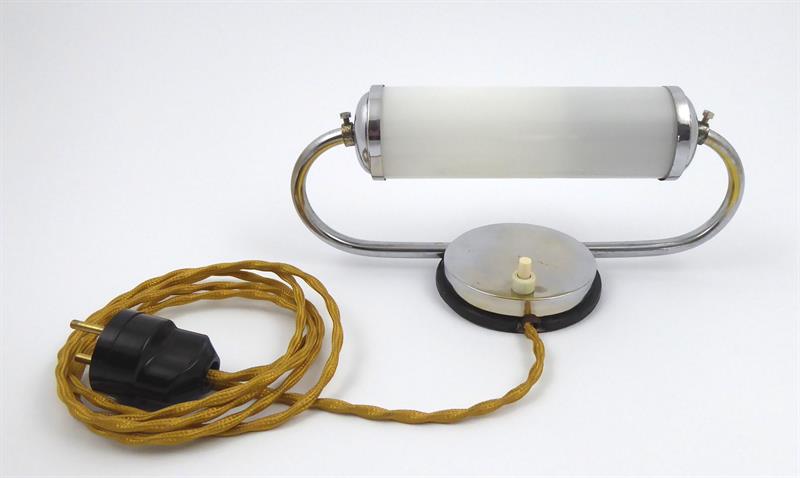 Stylové funkcionalistické nástěnné svítidlo