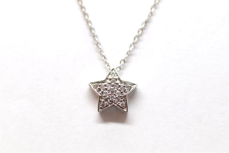 Zlatý náhrdelník s diamanty