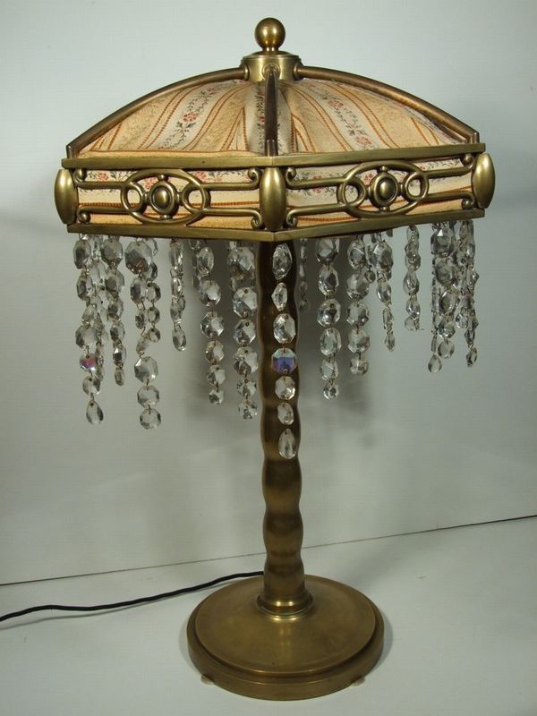 Secesní lampa, mosazná