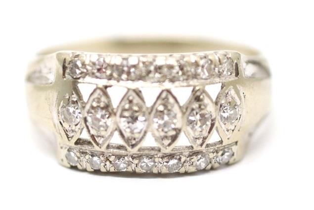 Zlatý prsten s diamanty