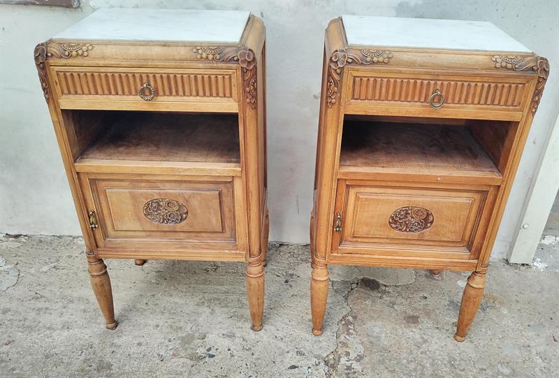 Noční stolky art deco