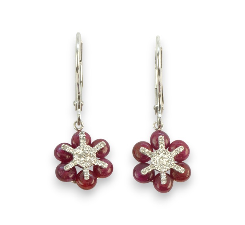 Zlaté náušnice s rubíny a diamanty