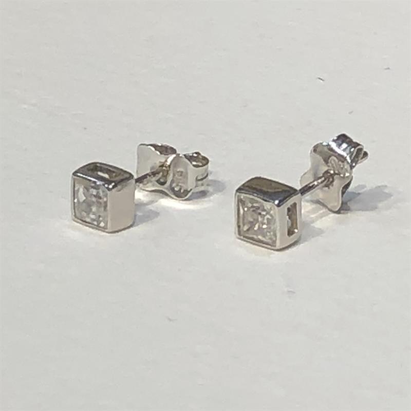 Zlaté náušnice se zirkony