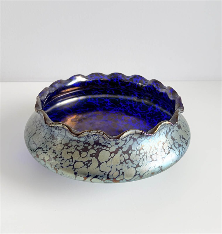 Secesní váza Loetz – cobalt Papillon