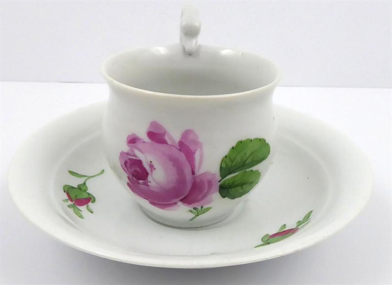 Míšeň - Empírový ručně malovaný šálek