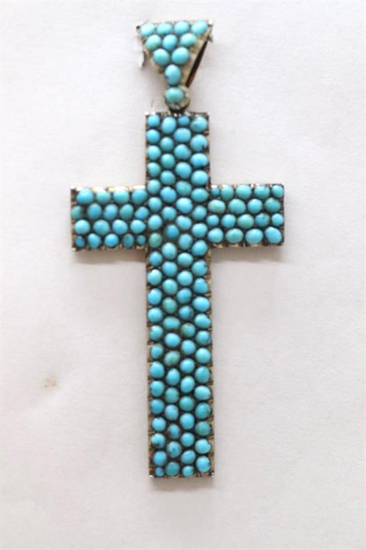 Kříž s tyrkysy