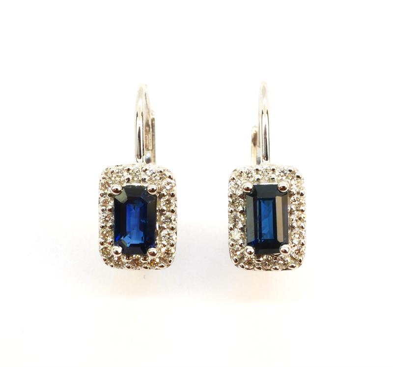 Zlaté náušnice s diamanty a safíry