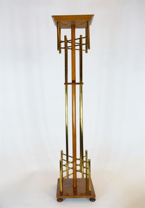 Podstavec v japonském stylu