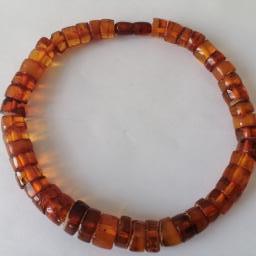 Jantarový náhrdelník