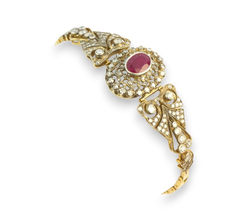 Zlatý náramek s rubínem a brilianty